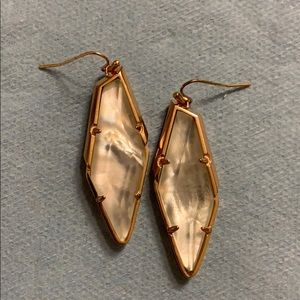 NWOT Crystal/Rose Gold Kendra Scott earrings